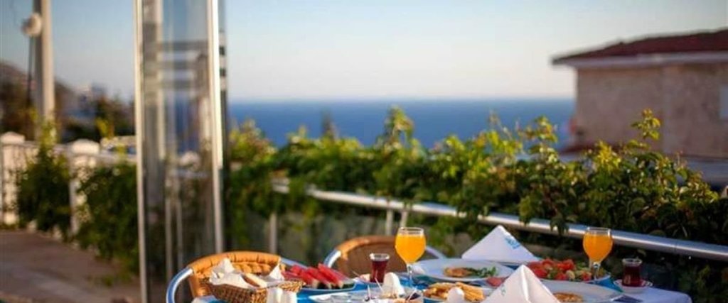 Калеучагиз: Rising Sun Kaş