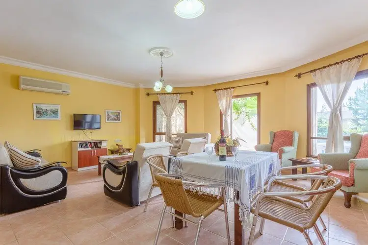 Ешилькёй: Villa Daisy