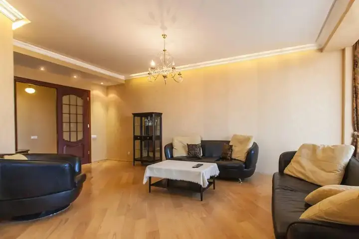 Тбилиси: Rose Apartment. Tbilisi