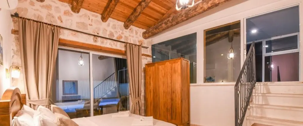 Исламлар: Villa Kelebek 2