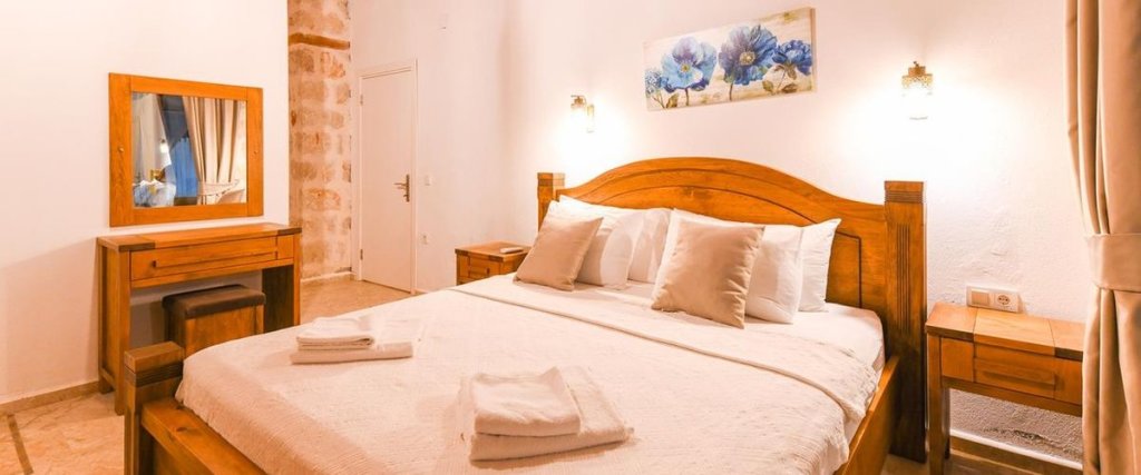 Исламлар: Villa Kelebek 2