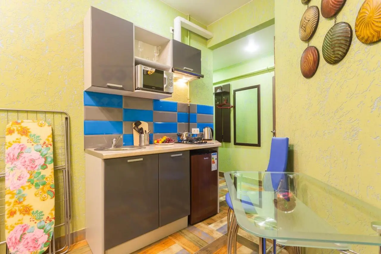 Санкт-Петербург: Apartments on Finskiy 6
