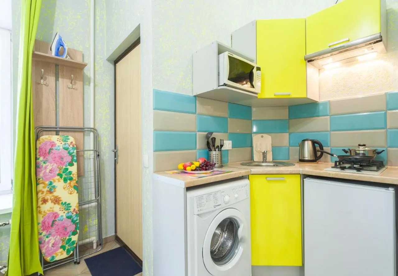 Санкт-Петербург: Apartments on Finskiy 6