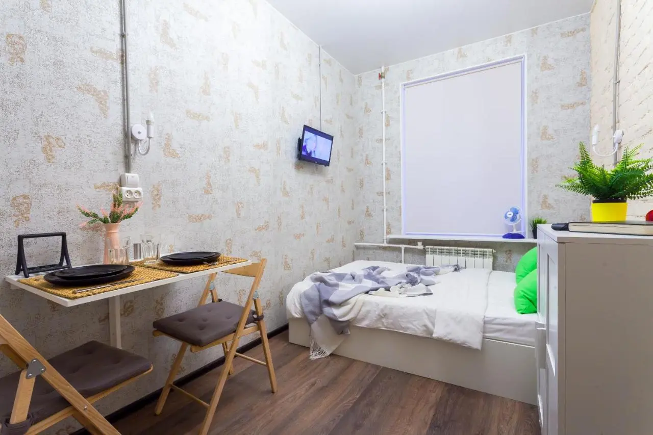 Санкт-Петербург: Guests Love on Kazanskaya