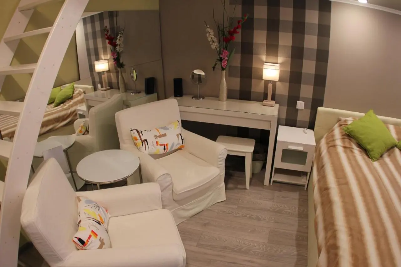 Санкт-Петербург: Apartment Mokhovaya 30 with Sauna