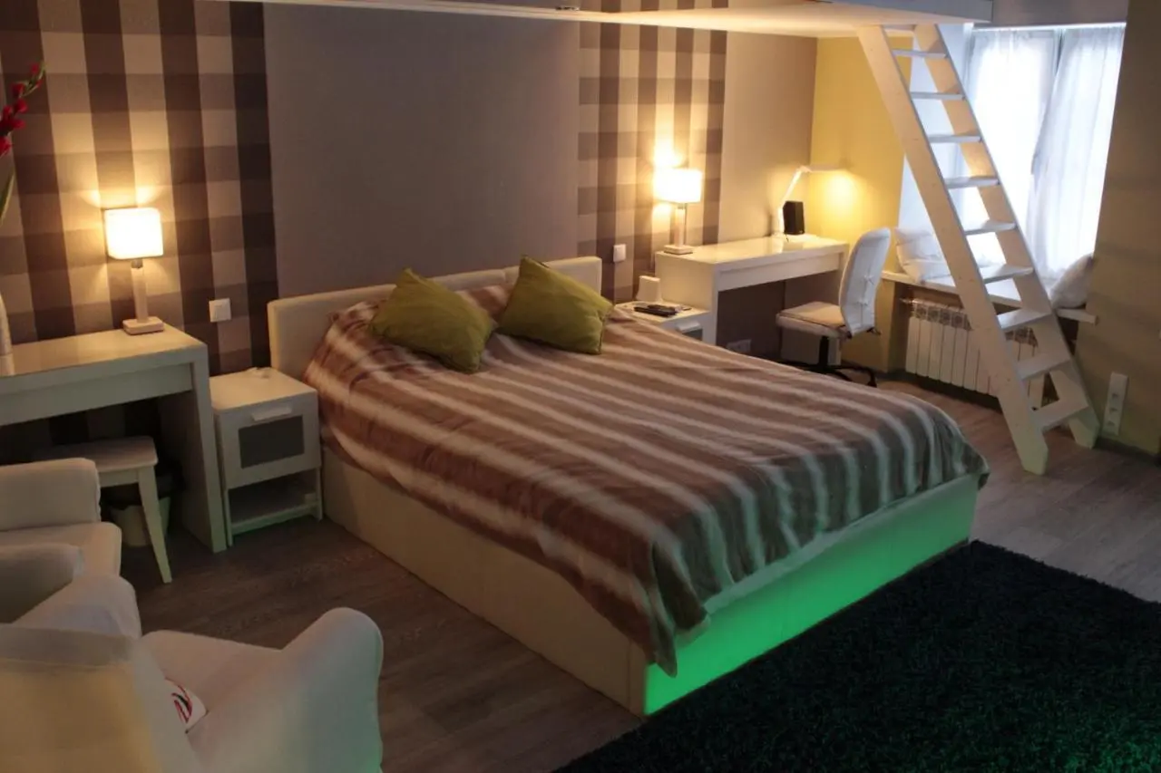 Санкт-Петербург: Apartment Mokhovaya 30 with Sauna