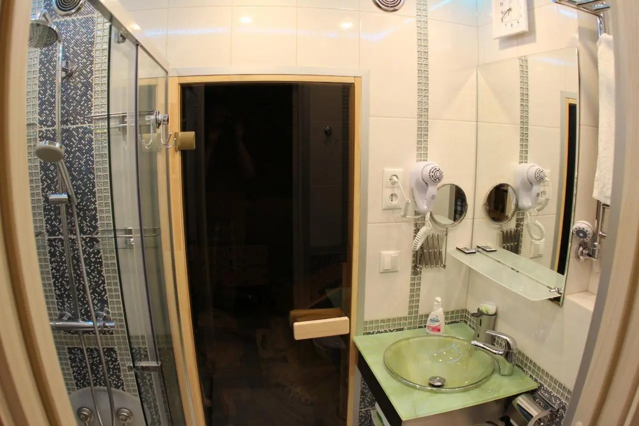 Санкт-Петербург: Apartment Mokhovaya 30 with Sauna