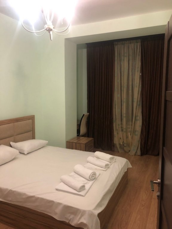 Ереван: Apartments RentInnYerevan Nalbandyan 7/1
