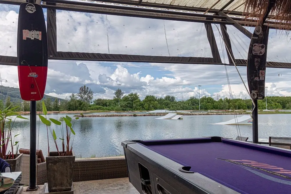 Тхаланг: OYO 433 Iwp Wake Park & Resort Hotel
