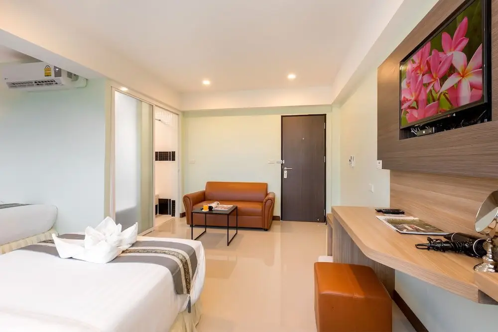 K Residence @ Suvarnabhumi Airport Hotel — фото 1