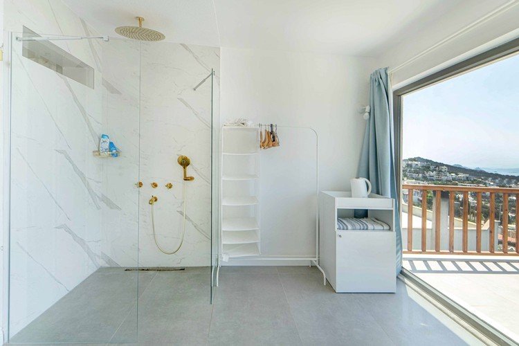 Гюмюшлюк: Onsrawhite | Bodrum