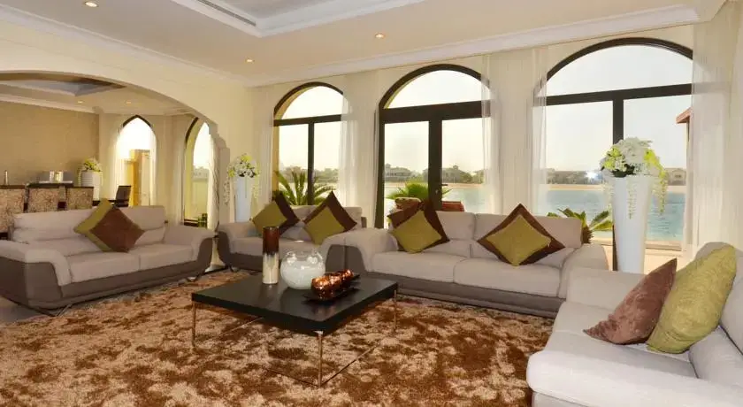 MyStayGroup - Palm Jumeirah Garden Villa — фото 1