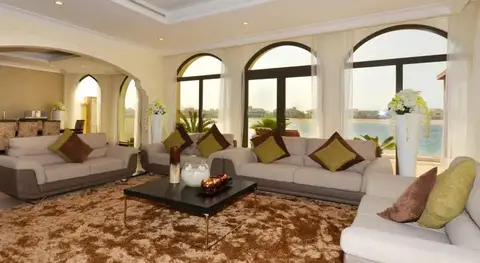 MyStayGroup - Palm Jumeirah Garden Villa — фото 1