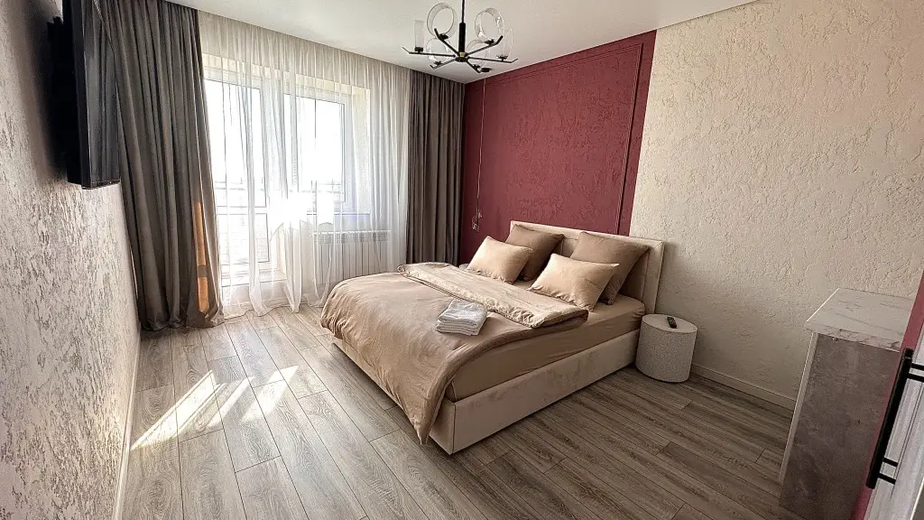 Кострома: Апартаменты студия CLASSIC ROOM Бесконтактное заселение С Качелью