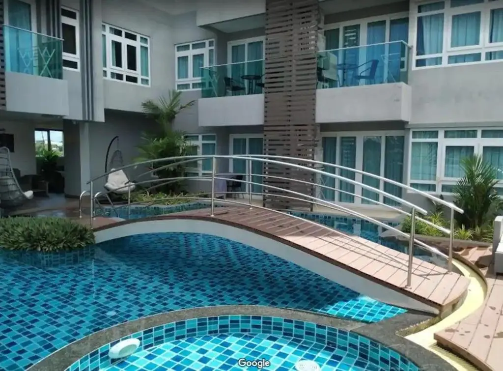Муанг: Апартаменты Calypso gardens in Nai Harn