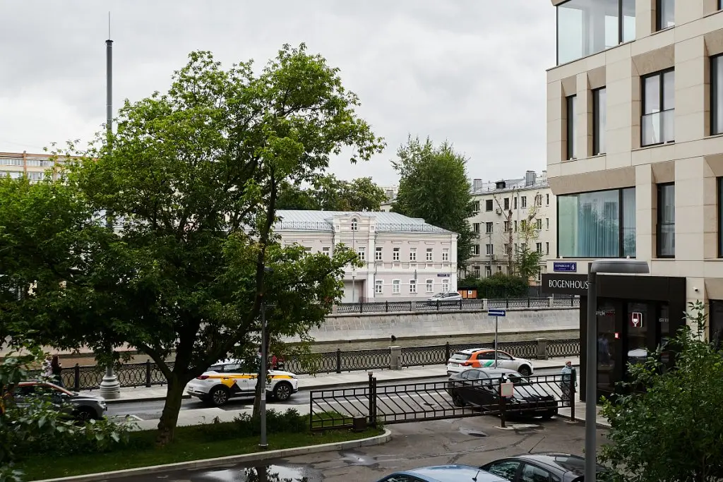 Москва: апарт Озерковская наб.
