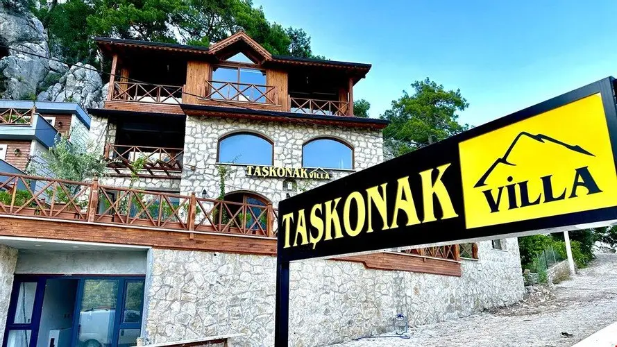 Геделлер: Villa Taş Konak