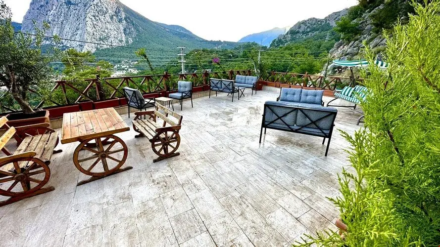 Геделлер: Villa Taş Konak