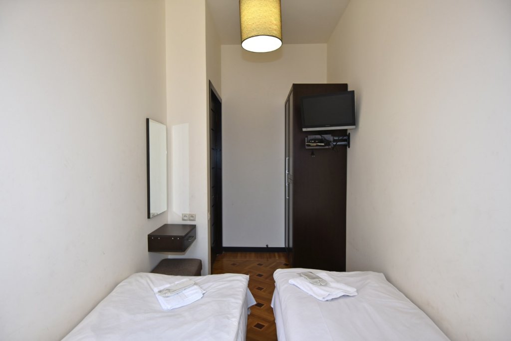 Ереван: Apartments RentInnYerevan Nalbandyan 9