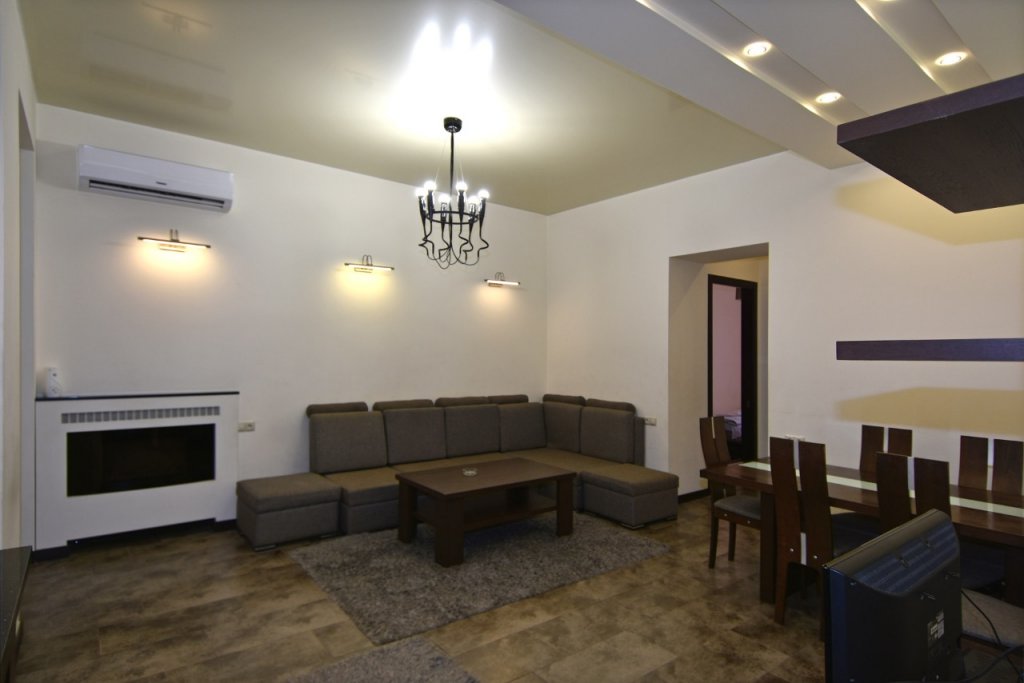 Ереван: Apartments RentInnYerevan Nalbandyan 9