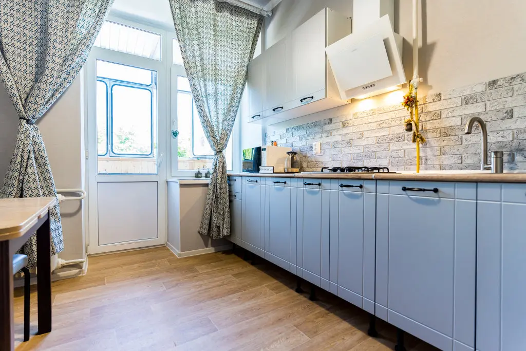 Новороссийск: LetoApart na Mira 25