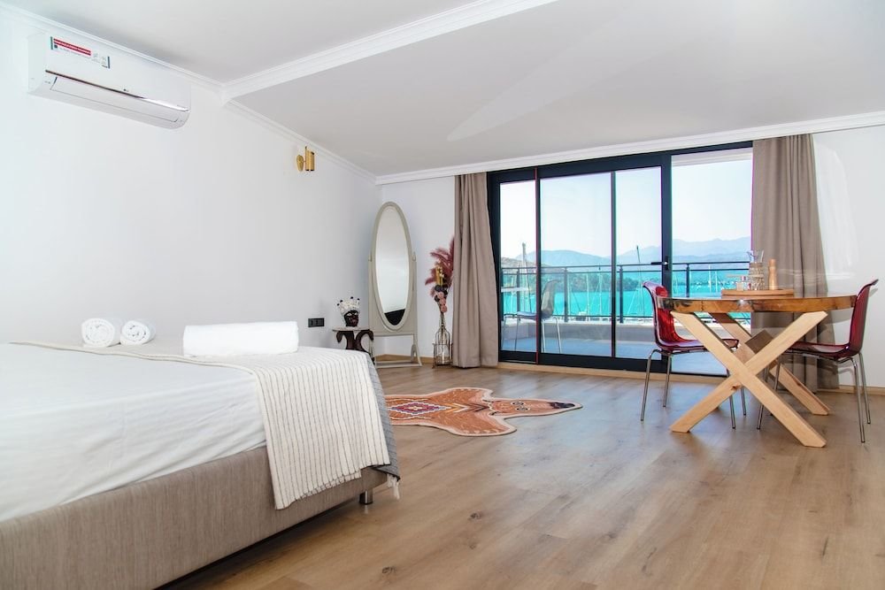 Фетхие: Korfez Suites