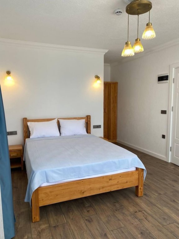 Чешме: Litri Otel