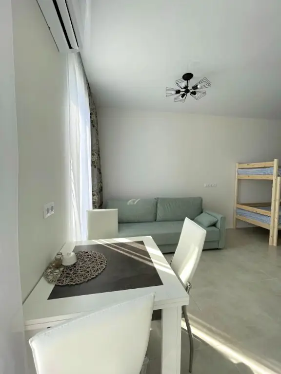Сочи: Апартаменты Casablanka Hit с балконом с видом на море