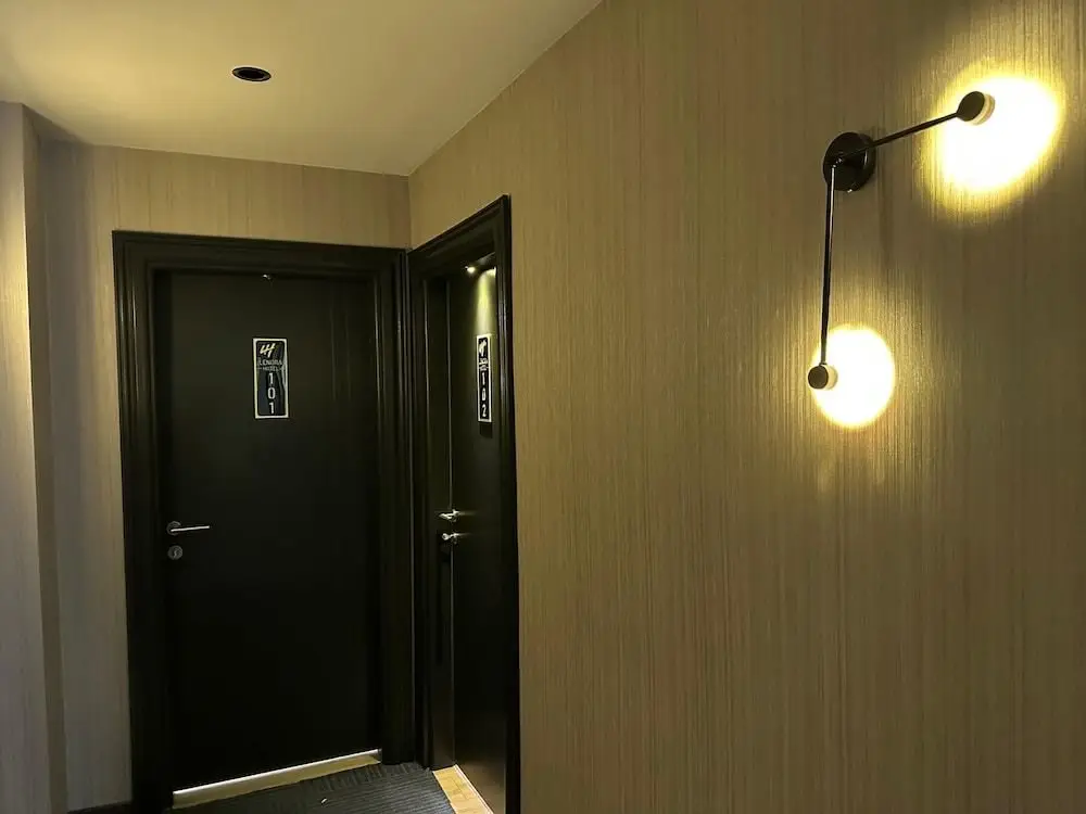 Арнавуткёй: Lenora Airport Hotel