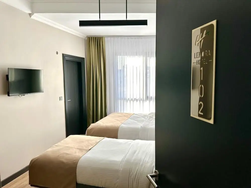 Арнавуткёй: Lenora Airport Hotel