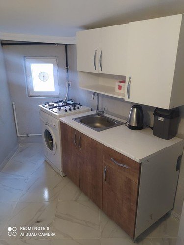 Стамбул: Newly Furnished Apartment F5