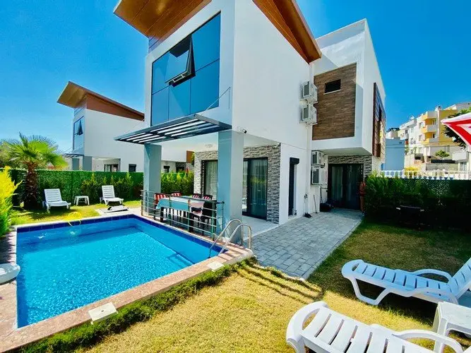 Кушадасы: Luxury Villa Tropicbird 9 Ozel Havuzlu