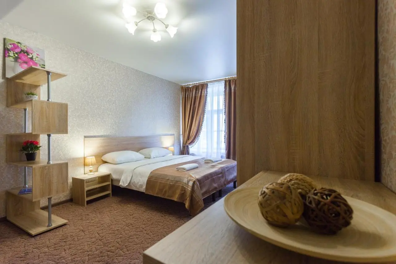 Санкт-Петербург: DomBagrationa Apartment 4BD near Hermitage