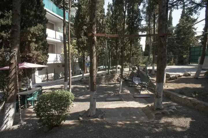 Алушта: Uyutny (Alushta)