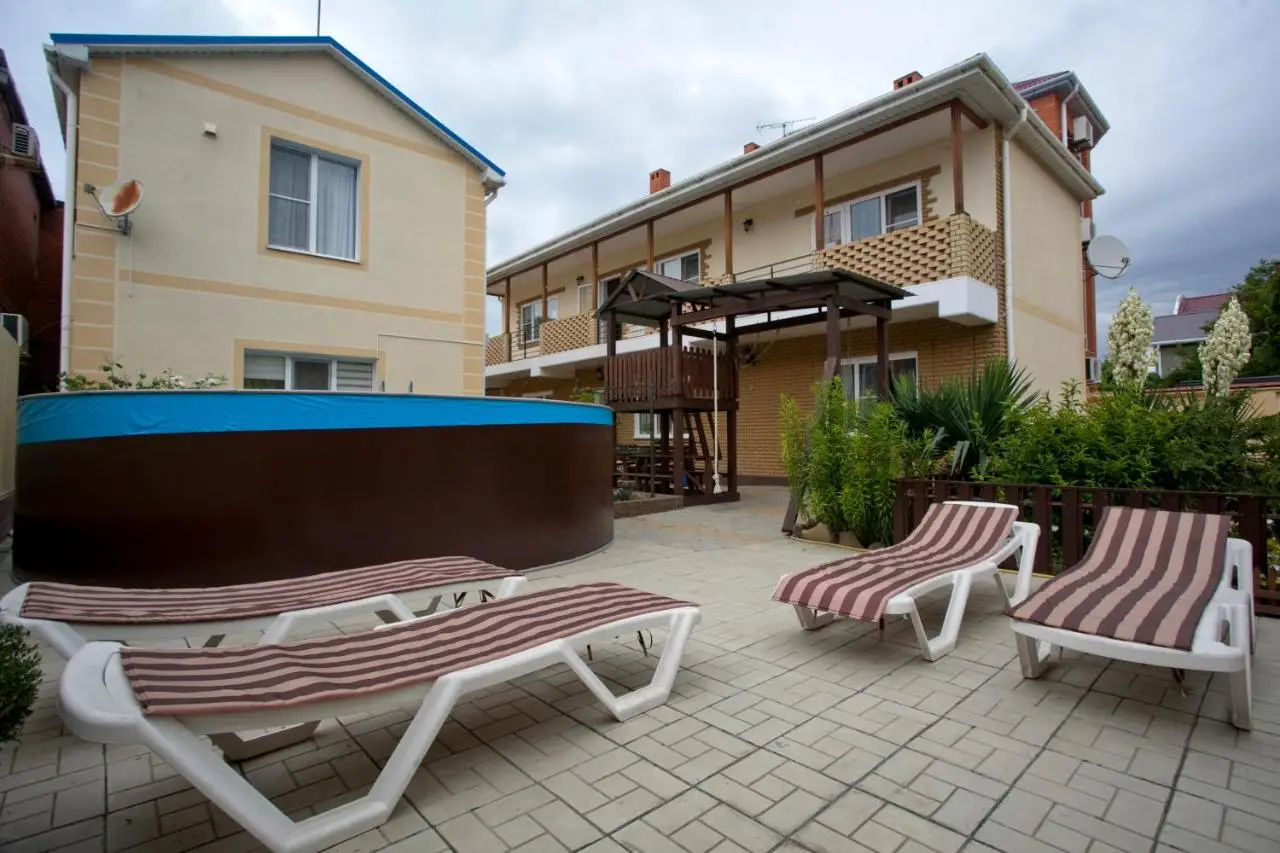 Guest House Tri Sestri — фото 1