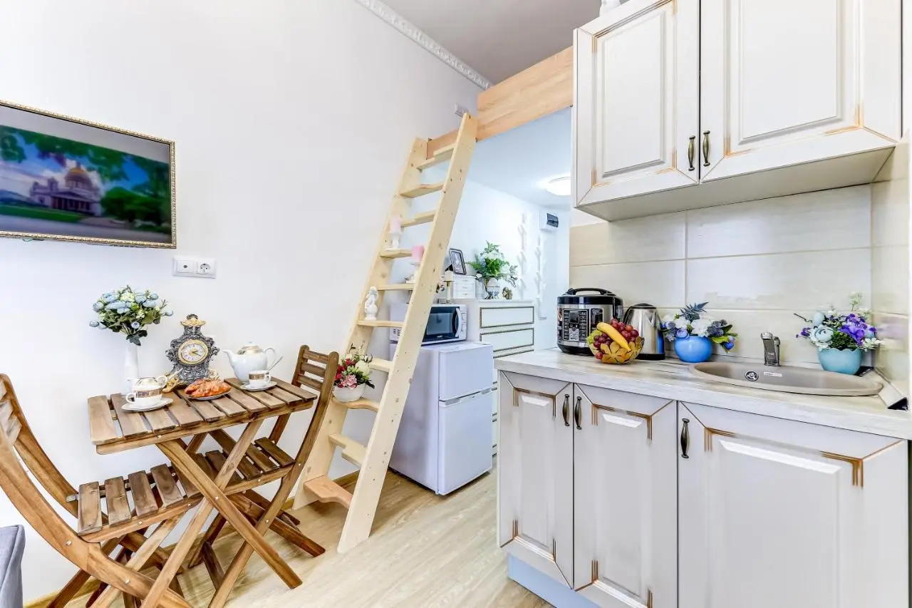 Санкт-Петербург: Travelto Liteyniy 31