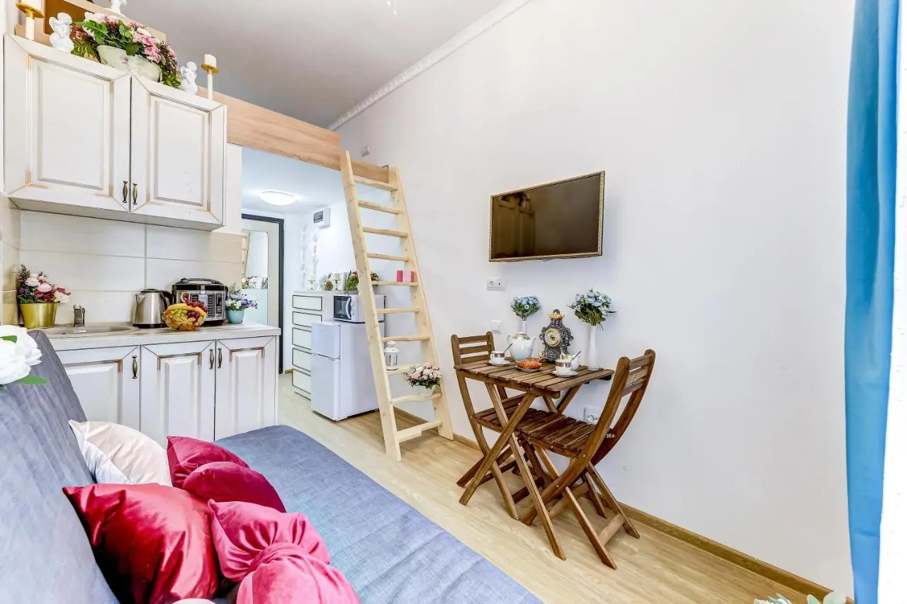 Санкт-Петербург: Travelto Liteyniy 31