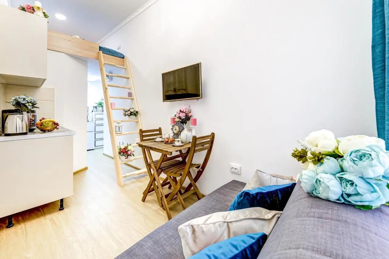 Санкт-Петербург: Travelto Liteyniy 31