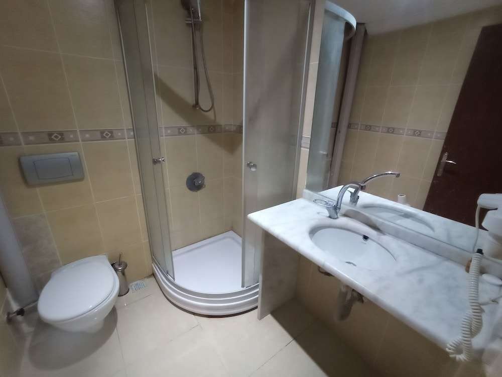 Сакарья: Ceren Otel