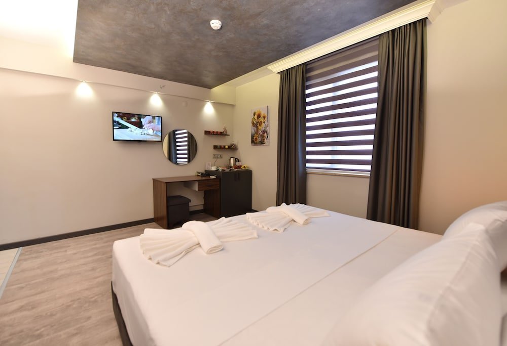 Йомра: Sunflower Otel