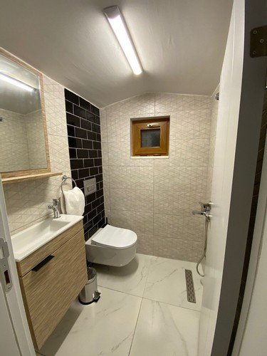 Янык: Sapanca Cat Bungalov