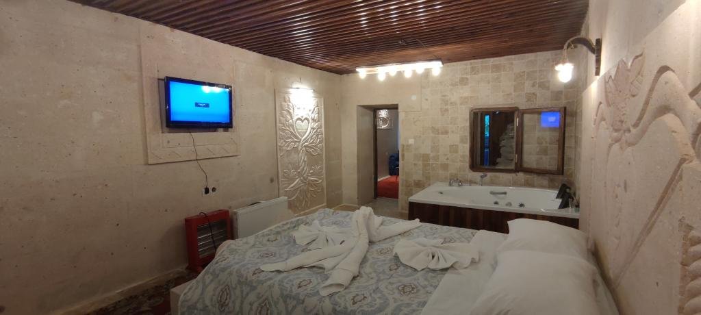 Учисар: Phoenix Inn Hotel