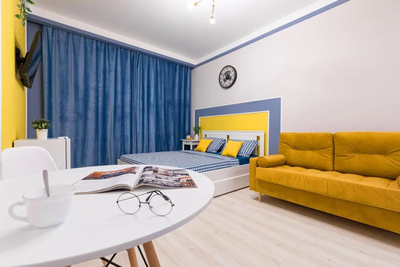 Санкт-Петербург: Leohotels на Лоцманской, 20