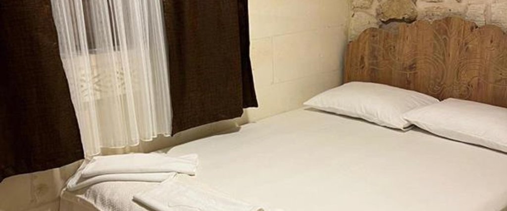 Мидьят: Kasriroj Otel