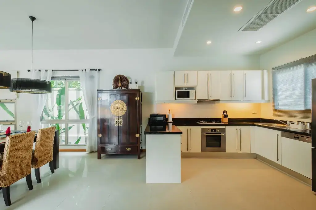 Муанг: Ivory Pool Villa in Nai Harn Villa