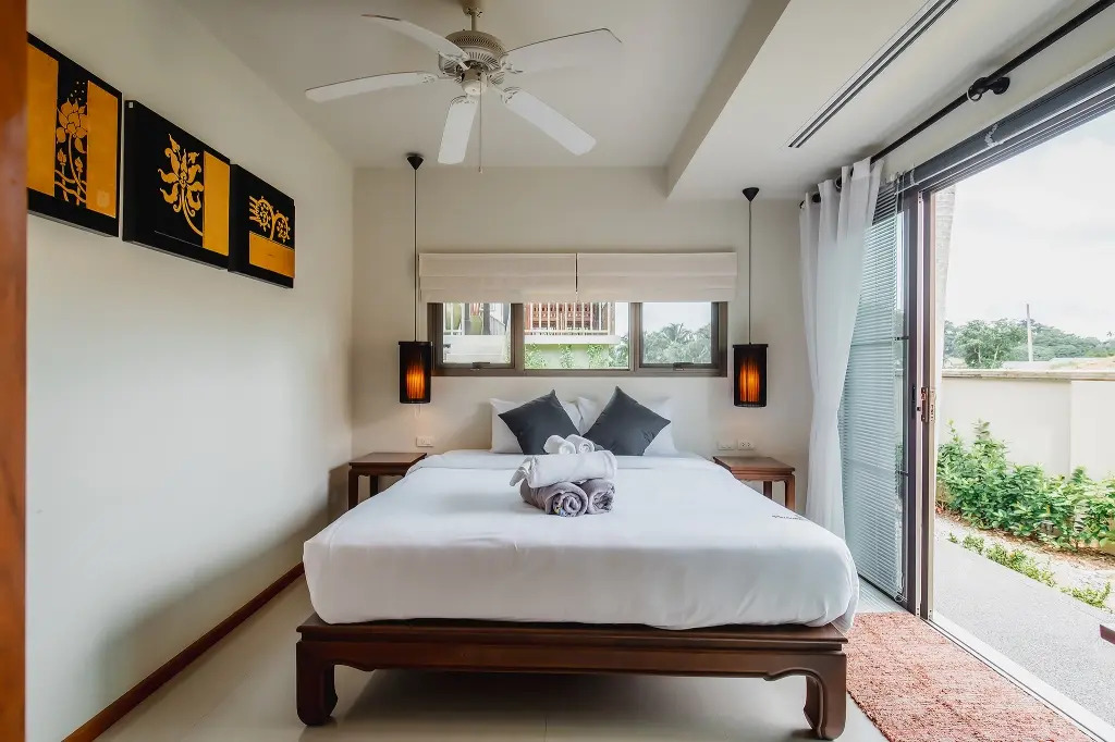 Ivory Pool Villa in Nai Harn Villa — фото 1