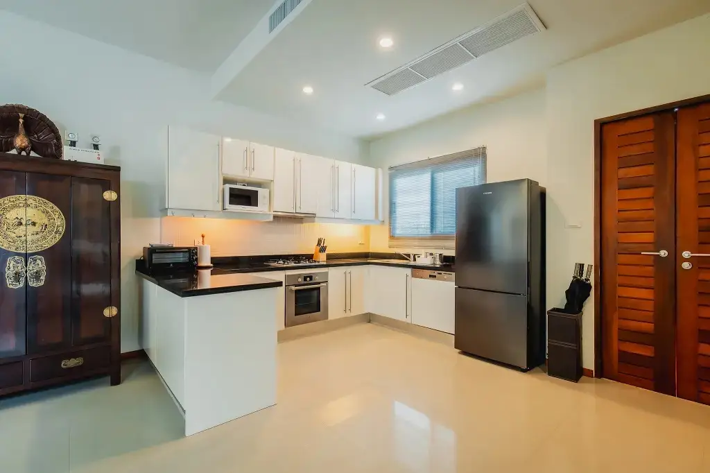 Муанг: Ivory Pool Villa in Nai Harn Villa