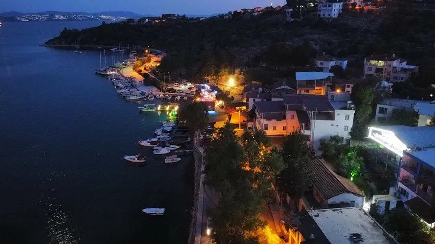 Kiyikislacik: Iasos Elizya Pansiyon