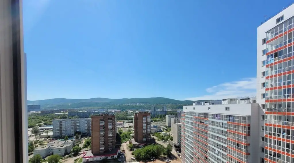 Красноярск: Ярыгинская Набережная 7 18 этаж