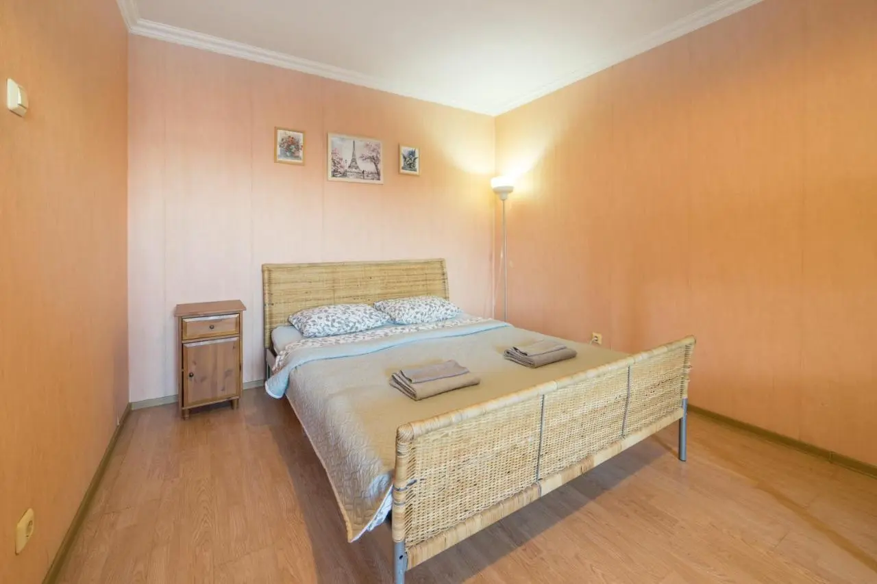Санкт-Петербург: Hello Apartment Almazova and Doktrina